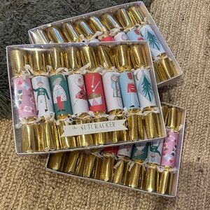 Meri Meri Christmas Crackers - Gold and Multicolor